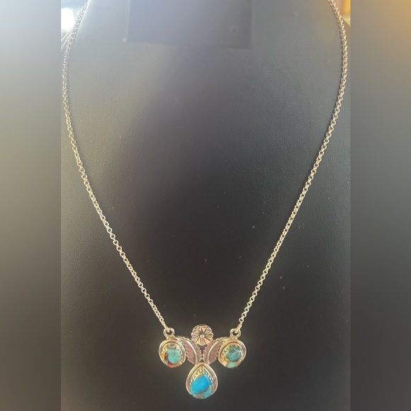 11/21 Sterling Silver Southwest Necklace with Copper Turquoise - Picture 2 of 3